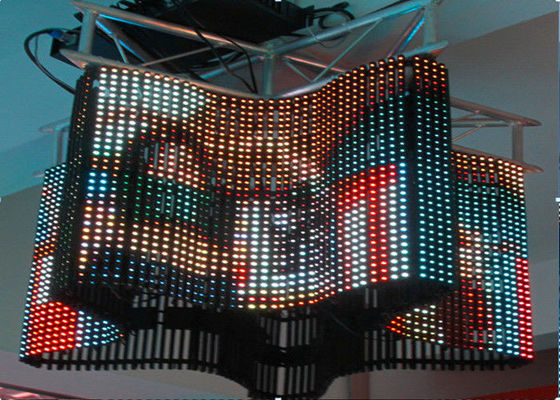 풀그릴 P4 가동 가능한 LED 커튼 전시 풀 컬러 높은 정의 영상 스크린