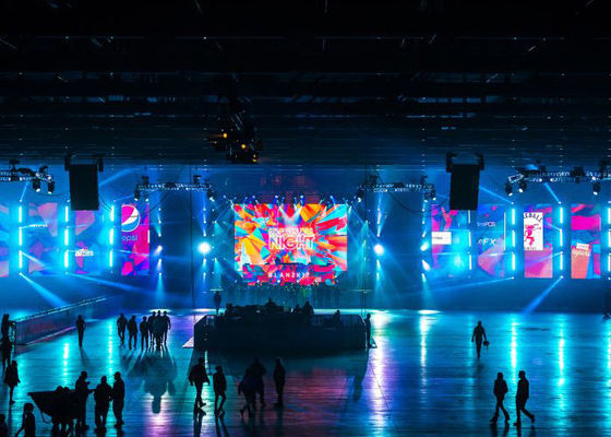 P4 높은 정의 단계 임대 발광 다이오드 표시 풀 컬러 3 In1 SMD 고용 LED 스크린