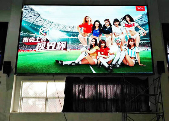 실내 P5 정면 서비스 발광 다이오드 표시 스크린 넓은 화각 최고는 쥐를 상쾌하게 합니다