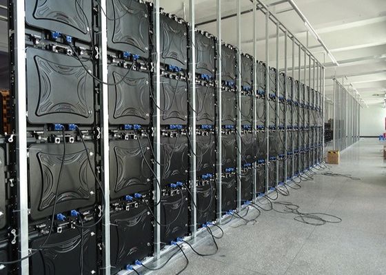 640X640mm SMD2121 P5 300W/M2 바 DJ는 스크린 64x32pixels를 이끌었습니다